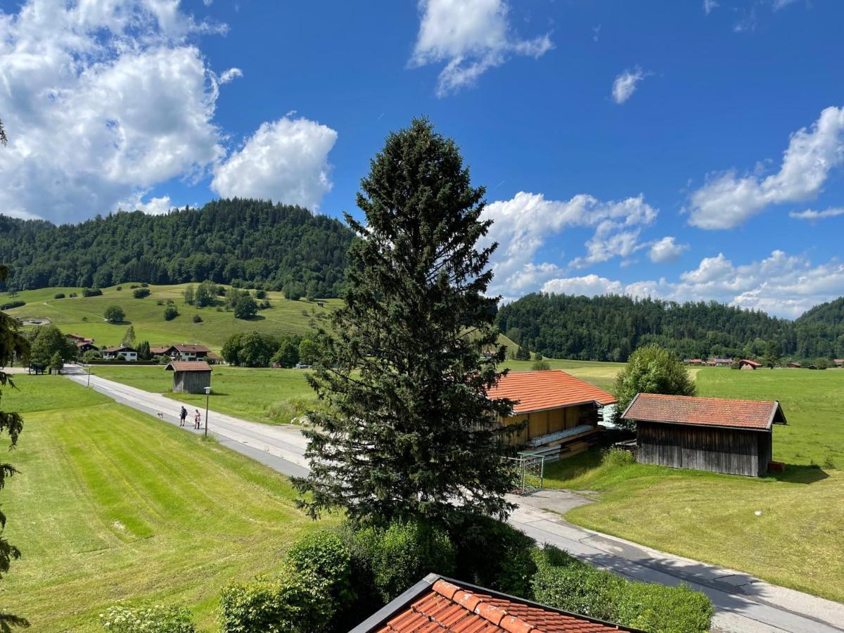 Geraeumiges Domizil Mit Bergblick Und Sauna Oberwössen Kültér fotó